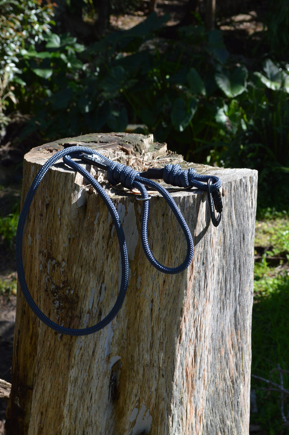 RidgeLine Rope Lead Navy – Point & Retrieve